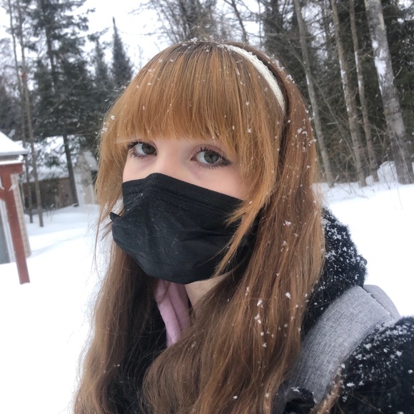 Meet your Posher, Katie - Picture 6 of 7